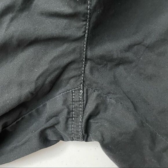 J.JILL Women’s Genuine Fit at Waist Bermuda Shorts Black w/ drawstring sz 8 - Picture 12 of 12